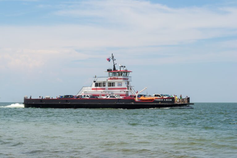 North Carolina NCDOT ferry, similar to the Hatteras–Ocracoke route